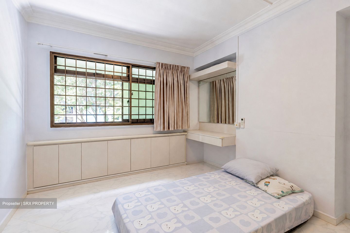 Blk 729 Tampines Courtview (Tampines), HDB 5 Rooms #598779621